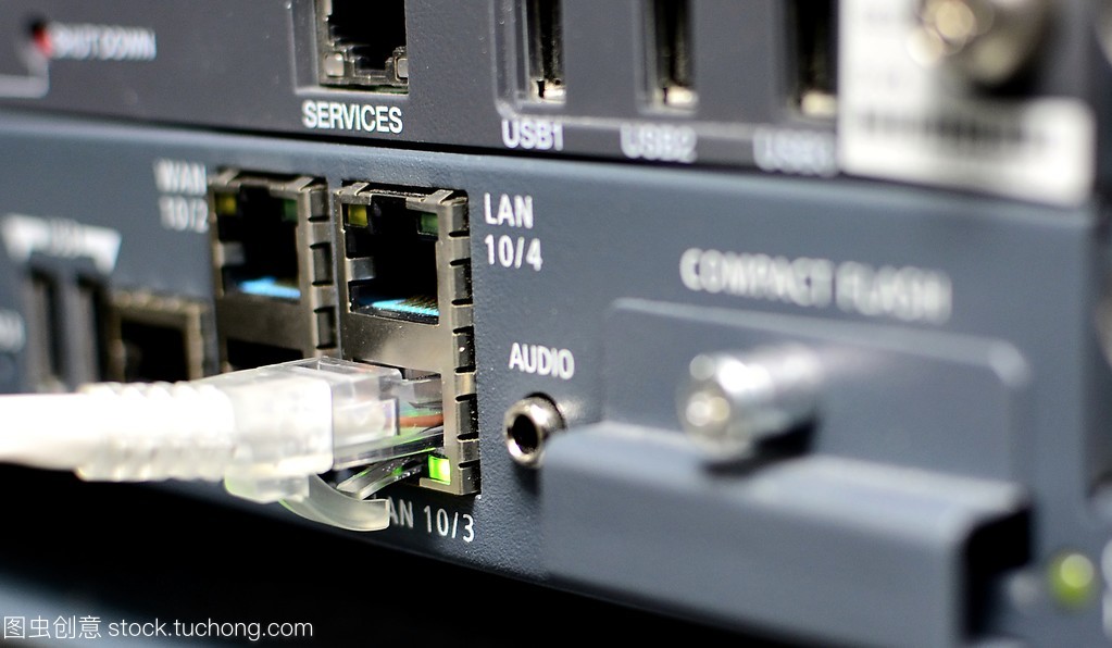 服务器与网络设备 网络电缆的桥梁作用